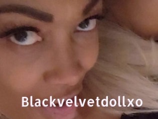 Blackvelvetdollxo