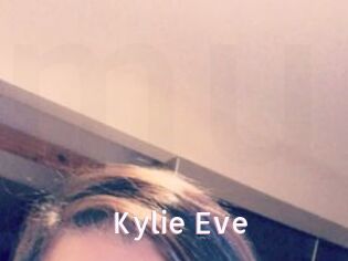 Kylie_Eve