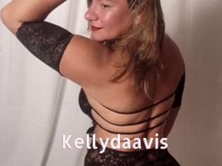 Kellydaavis