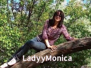 LadyyMonica