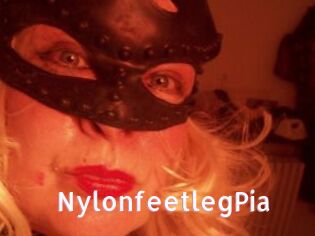 NylonfeetlegPia