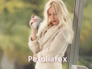 Petuliafox